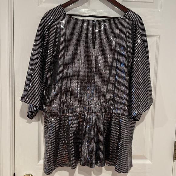 New Look Curves sequin wrap peplum top size 20 - Picture 5 of 8